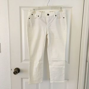 Talbots White Capris